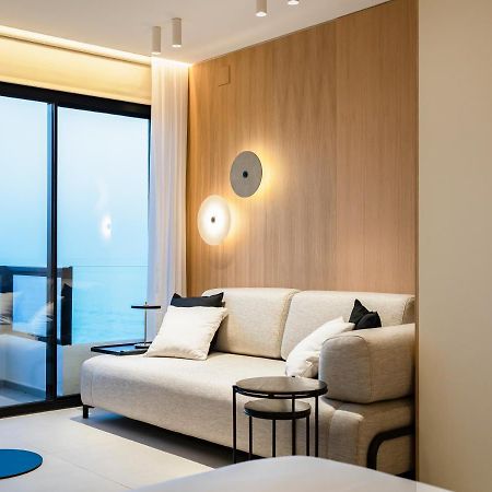 Aloha Apartamentos - Primera Linea De Playa - Vista Al Mar Benalmádena Zewnętrze zdjęcie