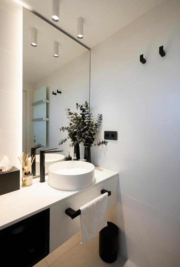 Aloha Apartamentos - Primera Linea De Playa - Vista Al Mar Benalmádena Zewnętrze zdjęcie