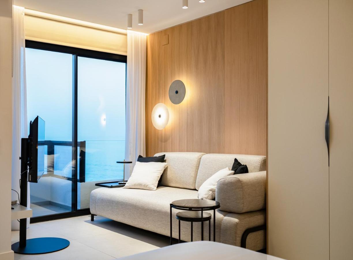 Aloha Apartamentos - Primera Linea De Playa - Vista Al Mar Benalmádena Zewnętrze zdjęcie